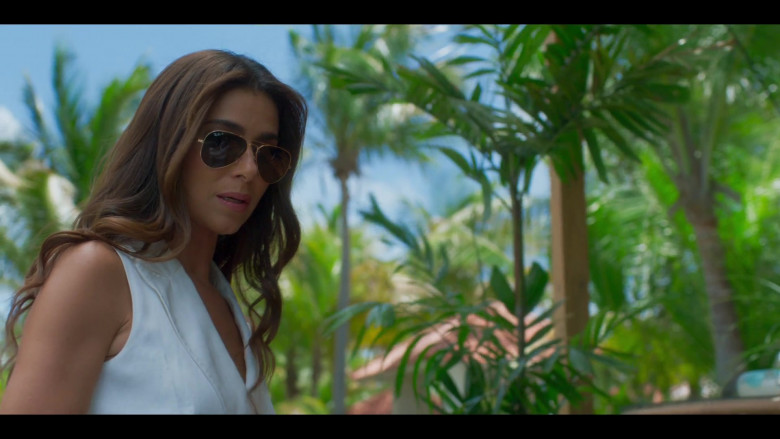 Ray-Ban Women's Aviator Sunglasses of Roselyn Sanchez as Elena Roarke in Fantasy Island S01E02 (3)