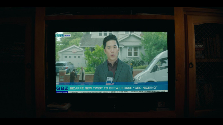 Samsung TV in Clickbait S01E08 The Answer (2021)