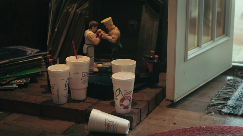 Sonic Drive-In Drinks (Paper Cups) in Reservation Dogs S01E03 (1)