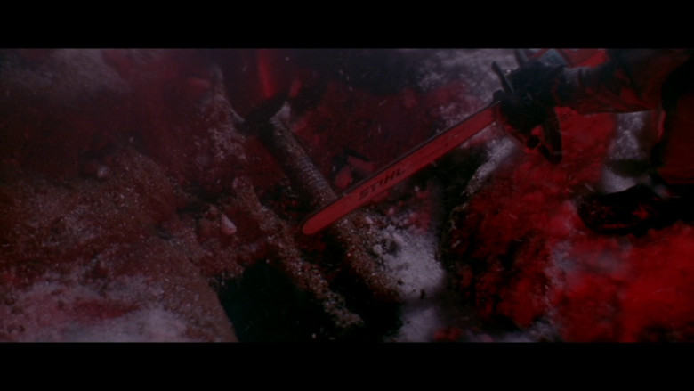 Stihl Chainsaw in Die Hard 2 (1990)