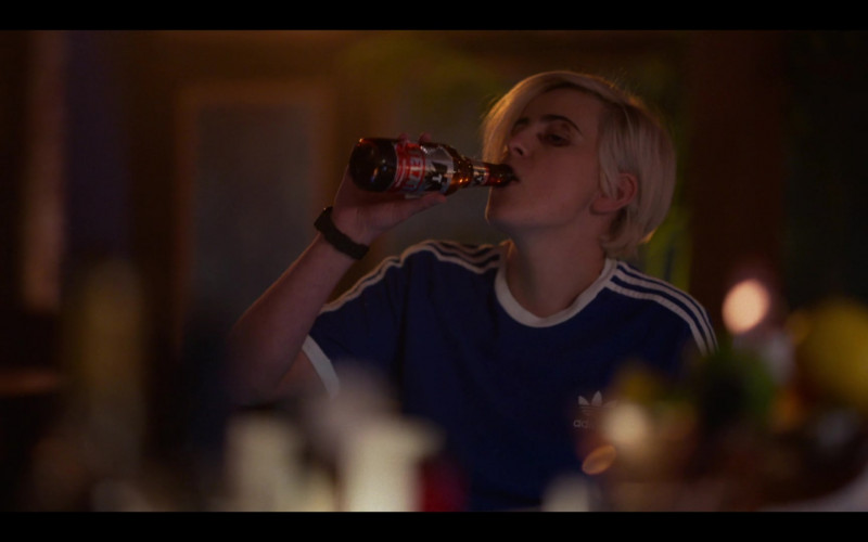 Tecate Beer Enjoyed by Jacqueline Toboni as Sarah Finley in The L Word Generation Q S02E02 Lean on Me (1)