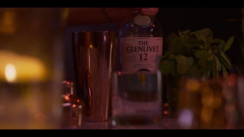The Glenlivet 12 Year Old Whisky in The L Word Generation Q S02E02 Lean on Me (2021)