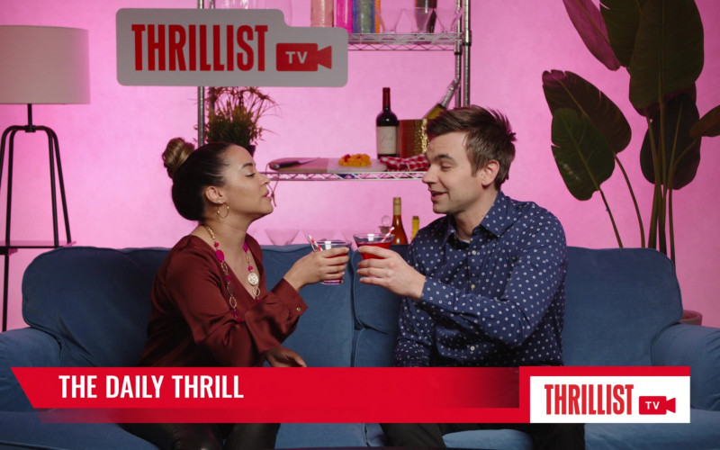 Thrillist TV in The Other Two S02E01 Chase Goes to College (2021)