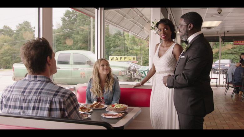 Waffle House Restaurants in Vacation Friends 2021 Movie (7)