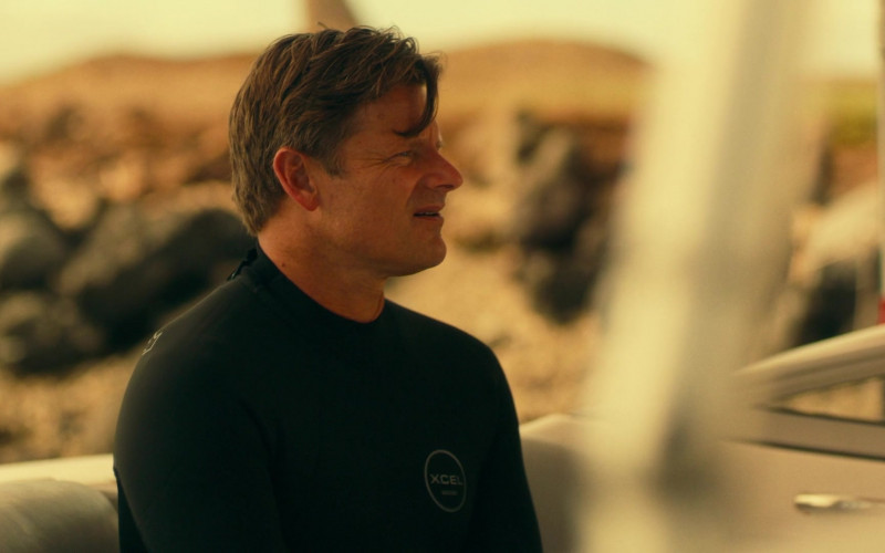 Xcel Wetsuit of Steve Zahn as Mark Mossbacher in The White Lotus E05 The Lotus-Eaters (2021)