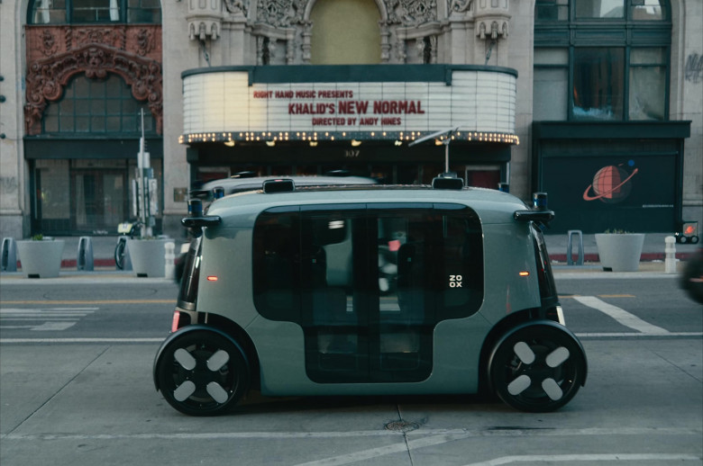 Zoox Autonomous Vehicle in New Normal by Khalid (2021)