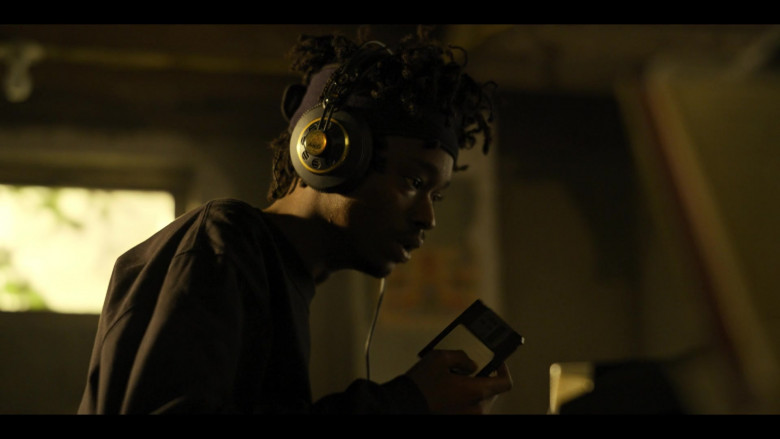 AKG Headphones of Ashton Sanders as Bobby Diggs in Wu-Tang An American Saga S02E02 Brooklyn Zoo (2021)