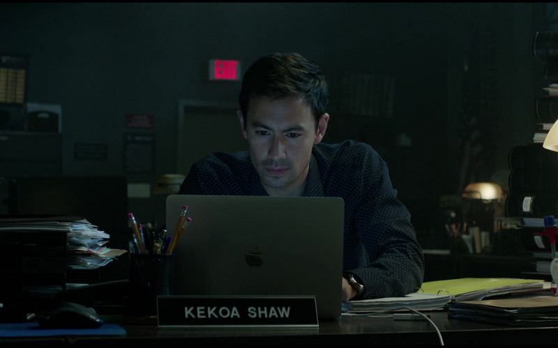 Apple MacBook Laptop Used by George Young as Kekoa Shaw in Malignant (2021)