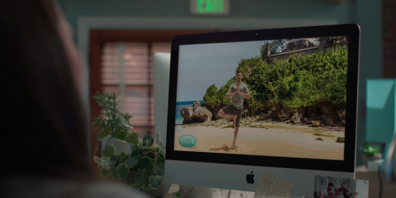 Apple iMac Computers in Truth Be Told S02E04 In Another Life (2)