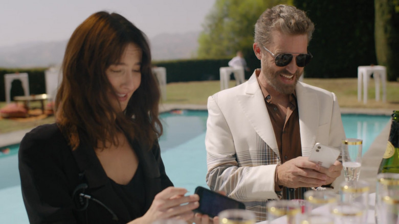 Apple iPhone Smartphone Used by Actor in On the Verge S01E08 The Party (2021)