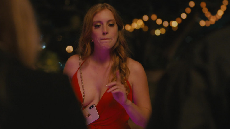 Apple iPhone Smartphone of McKenna Slone as Caroline in On the Verge S01E08 The Party (2)