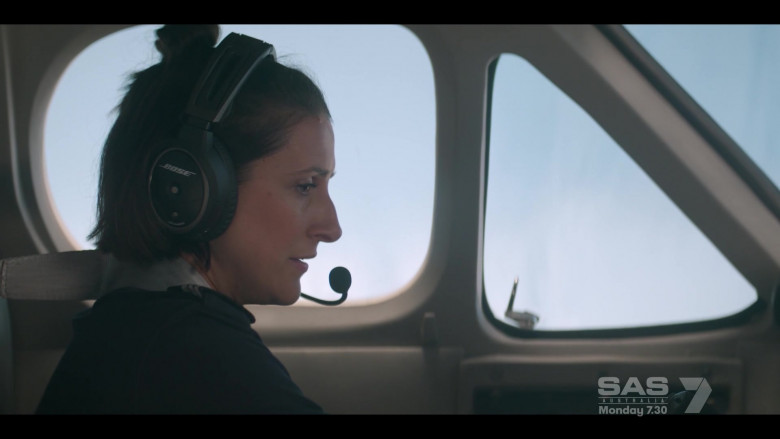 Bose Aviation Headset Used by Ash Ricardo as Mira Ortez in RFDS Royal Flying Doctor Service S01E06 (2)
