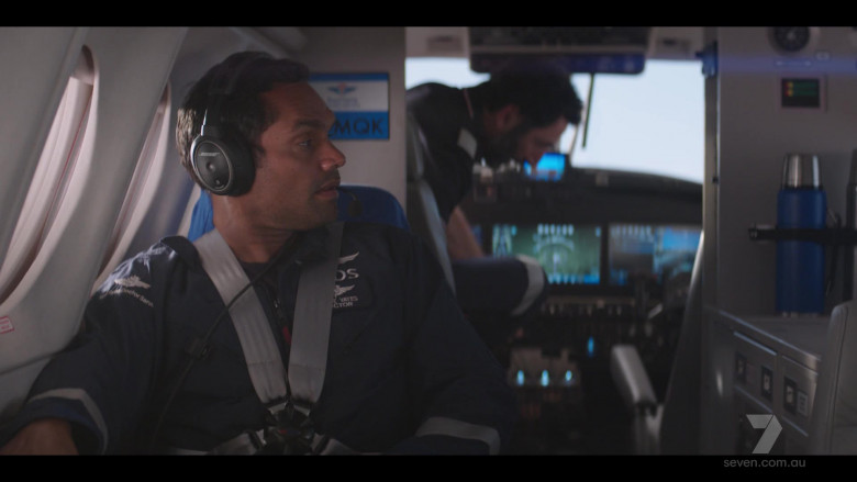 Bose Aviation Headset of Rob Collins as Wayne Yates in RFDS S01E04 (2021)