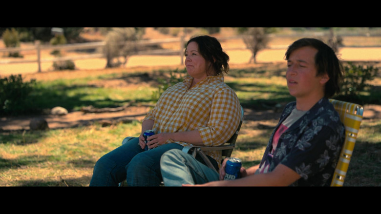 Bud Light Beer Enjoyed by Melissa McCarthy as Lilly Maynard and Skyler Gisondo as Dickie in The Starling (2)