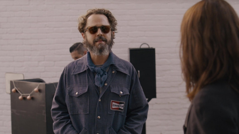 Champion Auto Parts Jacket of Giovanni Ribisi as Jerry in On the Verge S01E08 The Party (2)