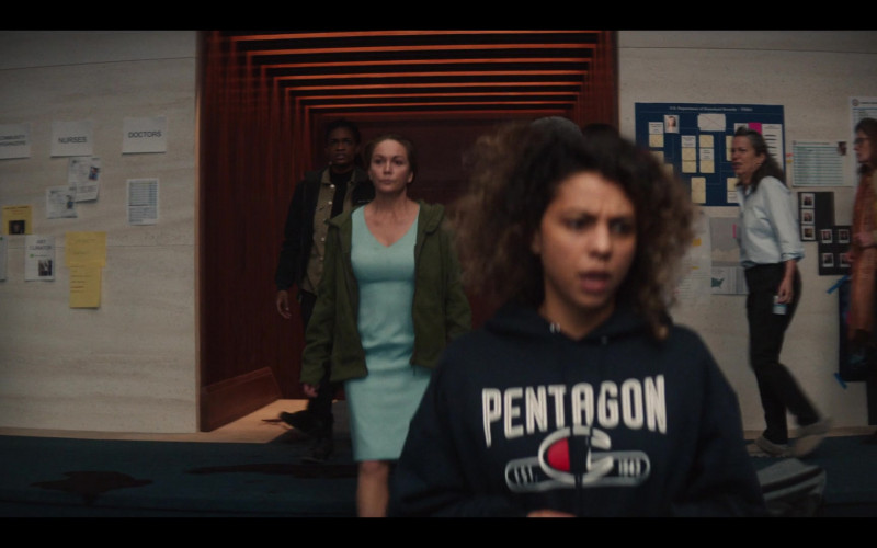 Champion Women's Hoodie in Y The Last Man S01E02 Would the World Be Kind (2021)