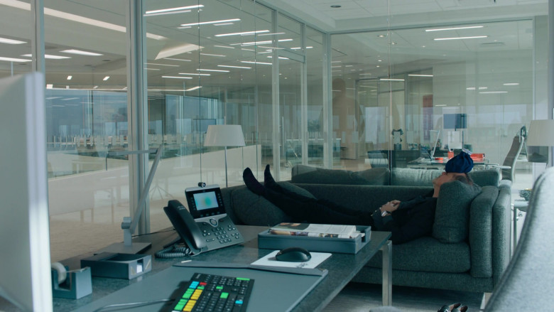 Cisco Phones in Billions S05E08 Copenhagen (1)