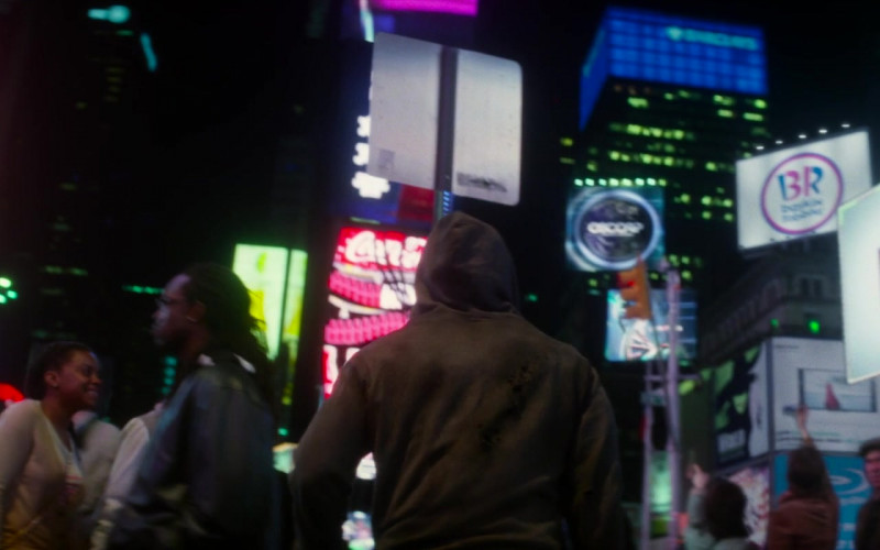 Coca-Cola and Baskin-Robbins in The Amazing Spider-Man 2 (2014)