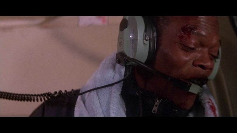 David Clark aviation headset of Samuel L. Jackson as Zeus Carver in Die Hard with a Vengeance (1995)