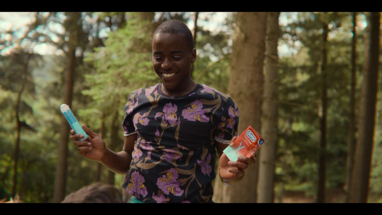 Durex Thin Feel Condoms Held by Ncuti Gatwa as Eric Effiong in Sex Education S03E02 (2021)
