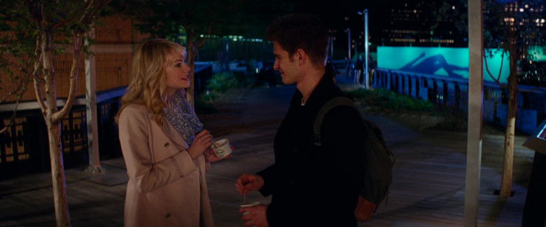 Ferrara Ice Cream Enjoyed by Emma Stone as Gwen Stacy and Andrew Garfield as Peter Parker in The Amazing Spider-Man 2 (2014)