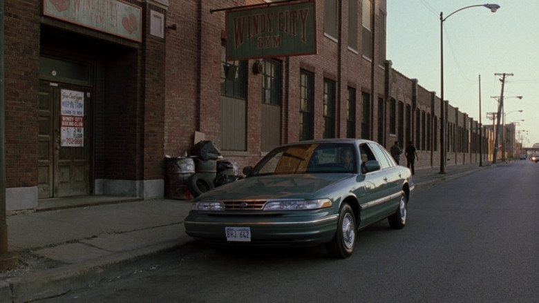 Ford Crown Victoria Car in U.S. Marshals (1)