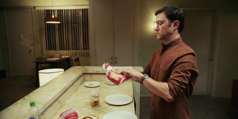 Carl’s Jr. Restaurant Fast Food of Joseph Gordon-Levitt as Josh in Mr. Corman S01E08 