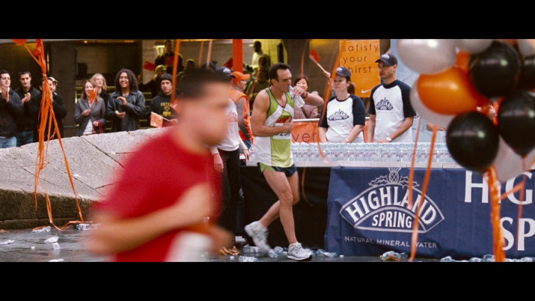 Highland Spring Water in Run Fatboy Run (2007)