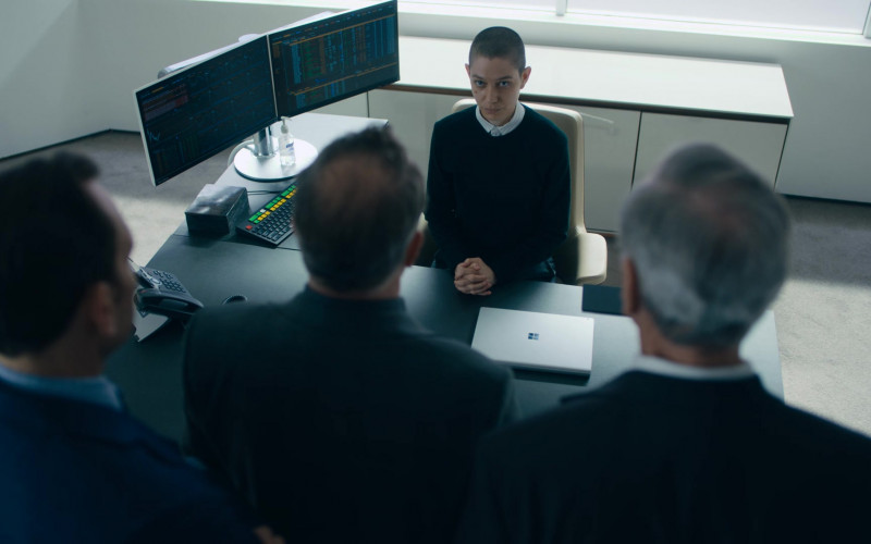 Microsoft Surface Laptop, Bloomberg Terminals and Purell Hand Sanitizer of Asia Kate Dillon as Taylor Mason in Billions S05E11 Victory Smoke (2021)