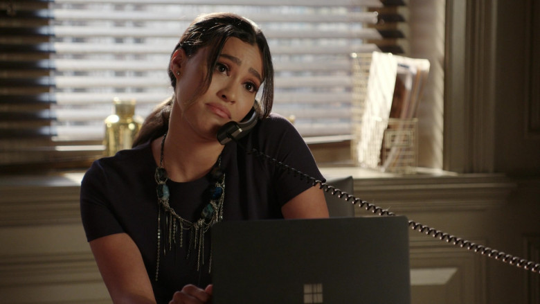 Microsoft Surface Laptop in Dynasty S04E20 You Vicious, Miserable Liar (2)