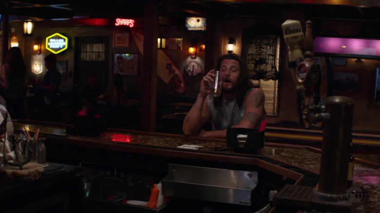 Miller Sharp's Non-Alcoholic Beer Sign and Coors Banquet Draft Beer in Animal Kingdom S05E09 Let It Ride (2021)