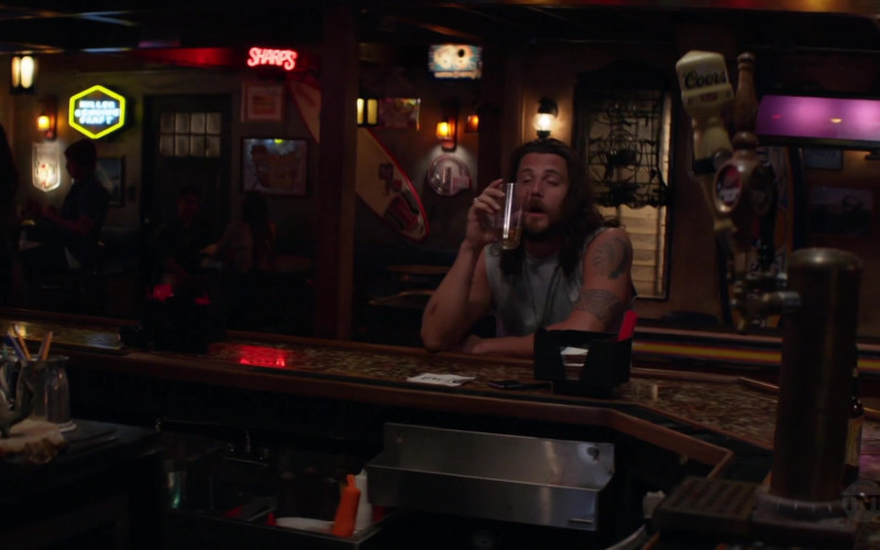 Miller Sharp’s Non-Alcoholic Beer Sign and Coors Banquet Draft Beer in Animal Kingdom S05E09 Let It Ride (2021)