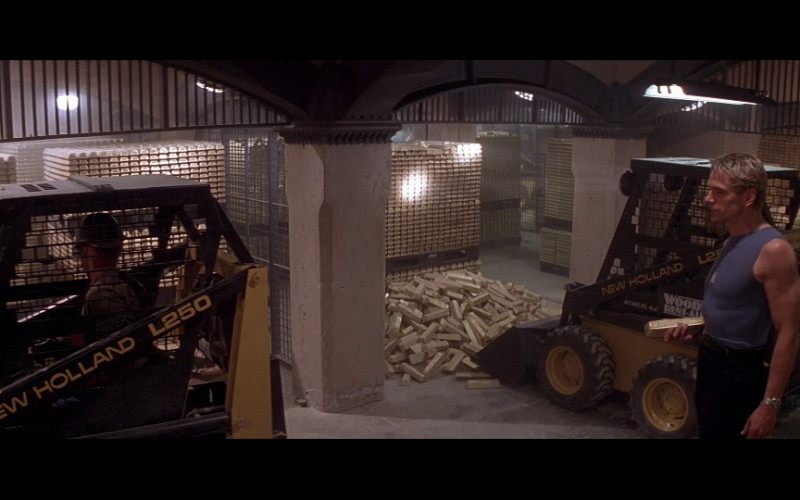New Holland L250 in Die Hard with a Vengeance (1995)