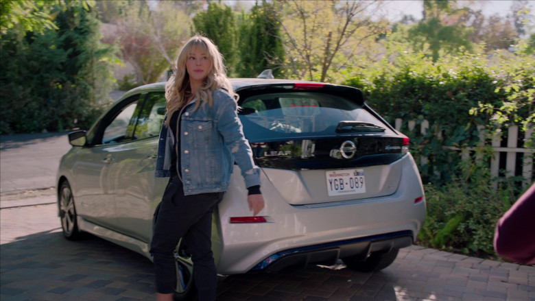 Nissan Leaf Car in Tacoma FD S03E02 Hell Week (1)