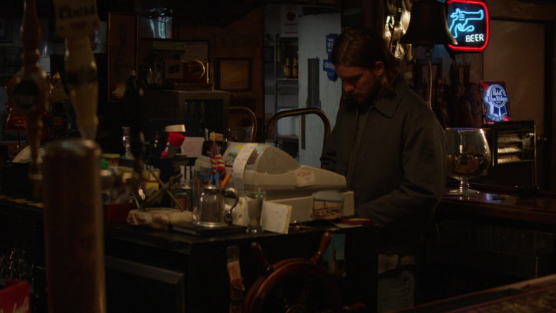 Pabst Blue Ribbon Beer Sign in Animal Kingdom S05E12 Loose Ends (2021)