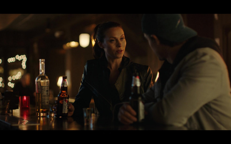 Pabst Blue Ribbon Beer in Titans S03E06 (1)
