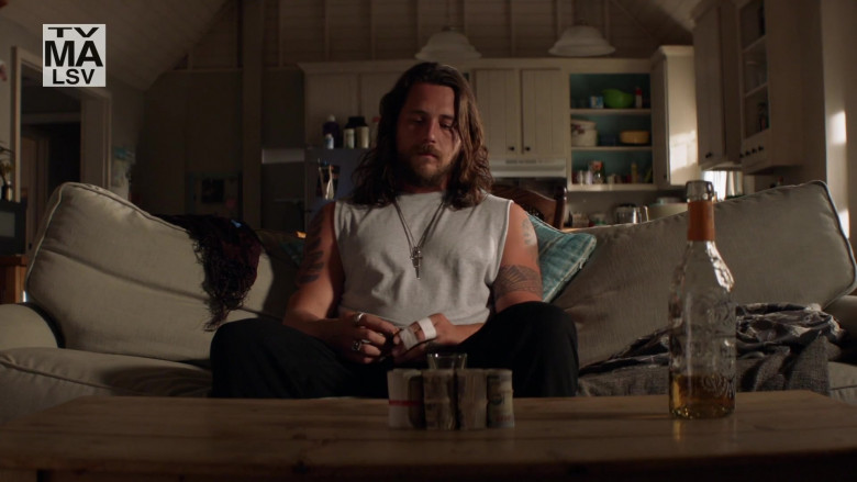 Pasote Tequila Bottle of Ben Robson as Craig Cody in Animal Kingdom S05E09 Let It Ride (2021)
