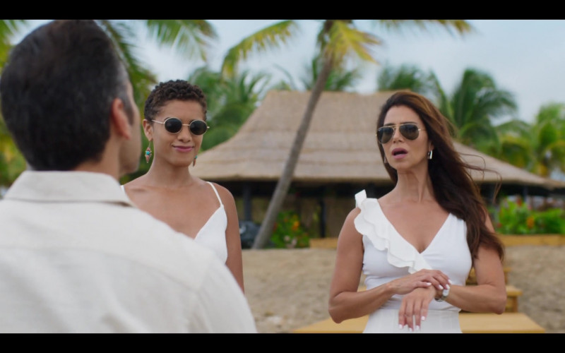 Ray-Ban Women's Aviator Sunglasses of Roselyn Sanchez as Elena Roarke Fantasy Island S01E05 Twice in a Lifetime (1)