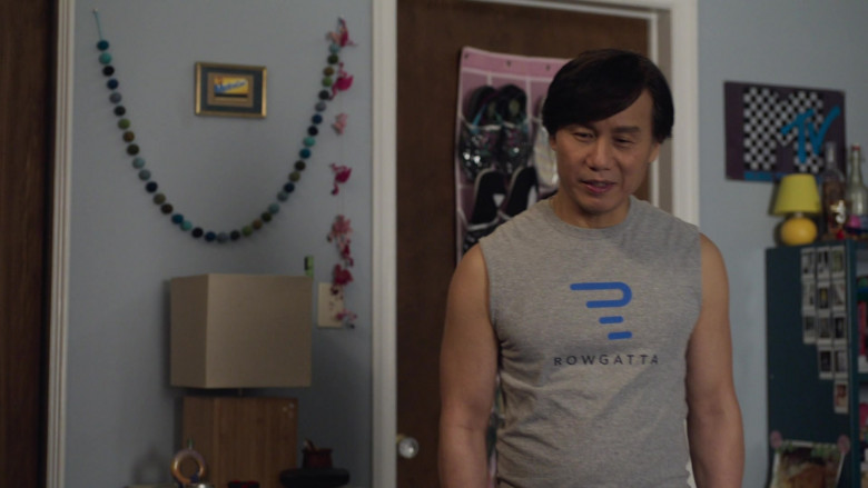 Rowgatta Gym T-Shirt of BD Wong in Awkwafina Is Nora From Queens S02E06 Nora Meets Brenda (2021)