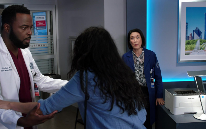 Samsung Printer in Chicago Med S07E02 To Lean In, or to Let Go (2021)