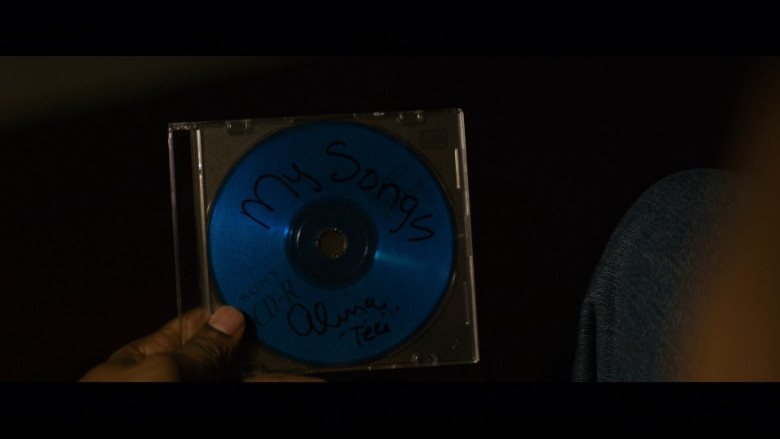 Sony CD-R in The Equalizer (2014)