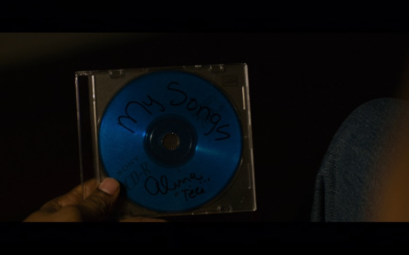 Sony CD-R in The Equalizer (2014)