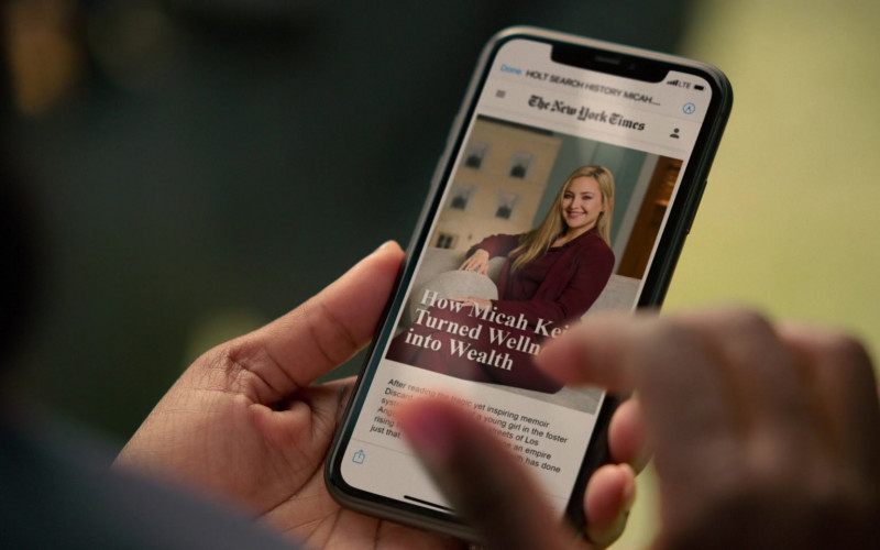 The New York Times Newspaper Website in Truth Be Told S02E05 If I Didn’t Laugh, You’d Cry (2021)