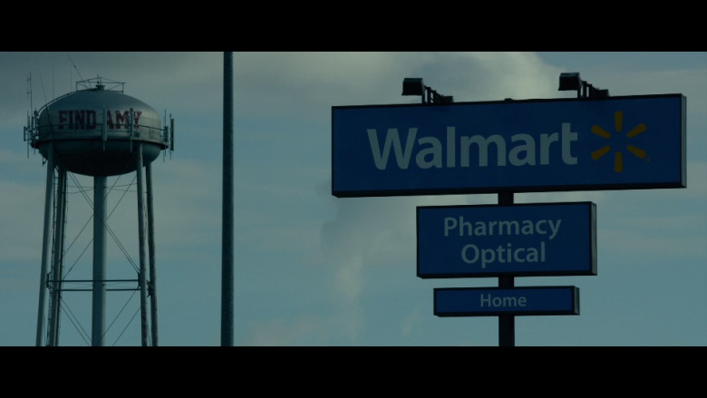 Walmart Store Sign in Gone Girl (2014)