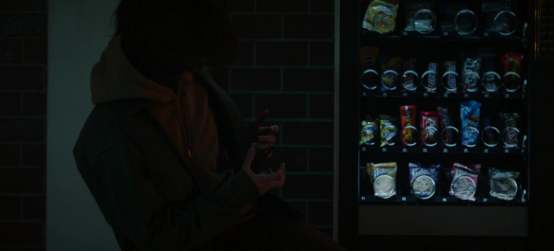 Welch's, Snickers, M&M's, Reese's, Kit Kat, Skittles, Twix in Stargirl S02E06 Summer School Chapter Six (2021)