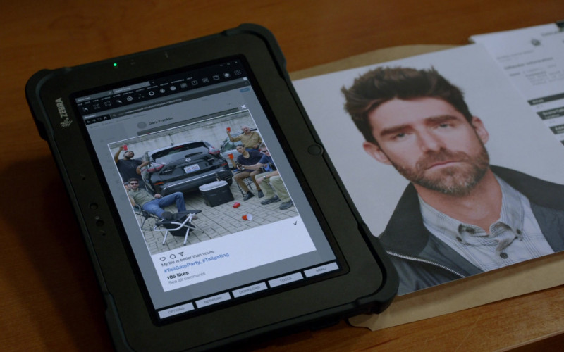 Zebra Rugged Tablet in Chicago P.D. S09E02 Rage (1)