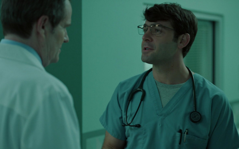 3M Littmann Stethoscope of James Wolk as Joe Kimbreau in Ordinary Joe S01E04 Shooting Star (2021)