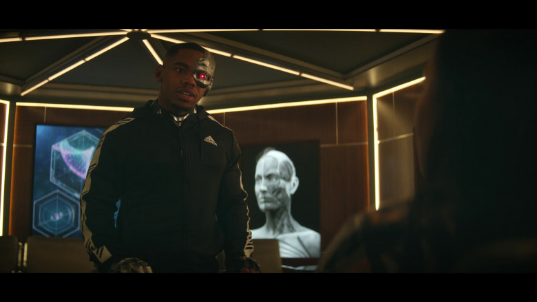 Adidas Hooded Track Jacket of Joivan Wade as Cyborg in Doom Patrol S03E06 1917 Patrol (2021)