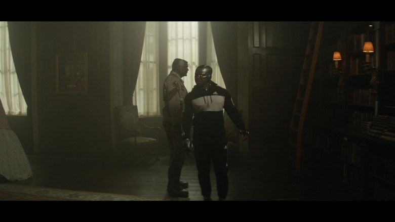 Adidas Men’s Tracksuit (Hoodie and Sweatpants) of Joivan Wade as Cyborg in Doom Patrol S03E08 Subconscious Patrol (2)