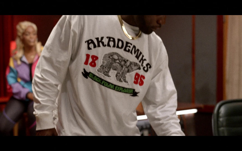 Akademiks Men's Sweatshirt of Taylor Selé as Eric ‘E-Roc' Jones in Queens S01E02 Heart of Queens (1)